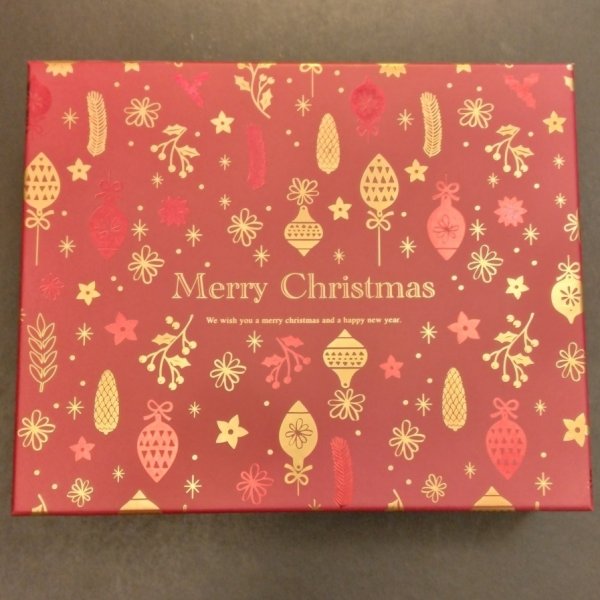 オーナメント柄のキレイな貼り箱